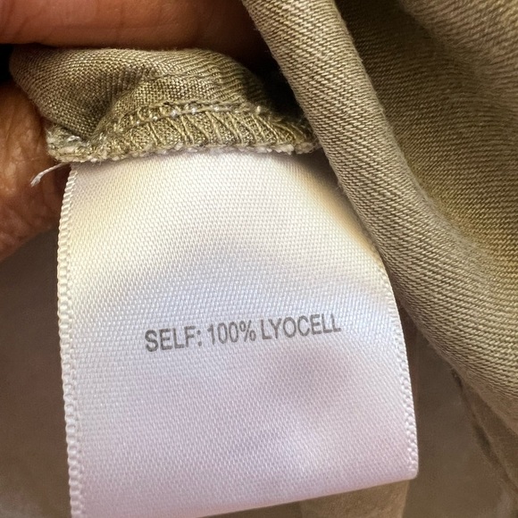 Jane + Delancey Lyocell Utility Button Front Top Green Gray Relaxed 2X - Picture 4 of 5